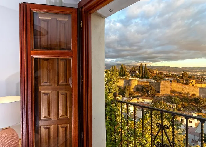 Genteel Home Mirador De San Cristobal
